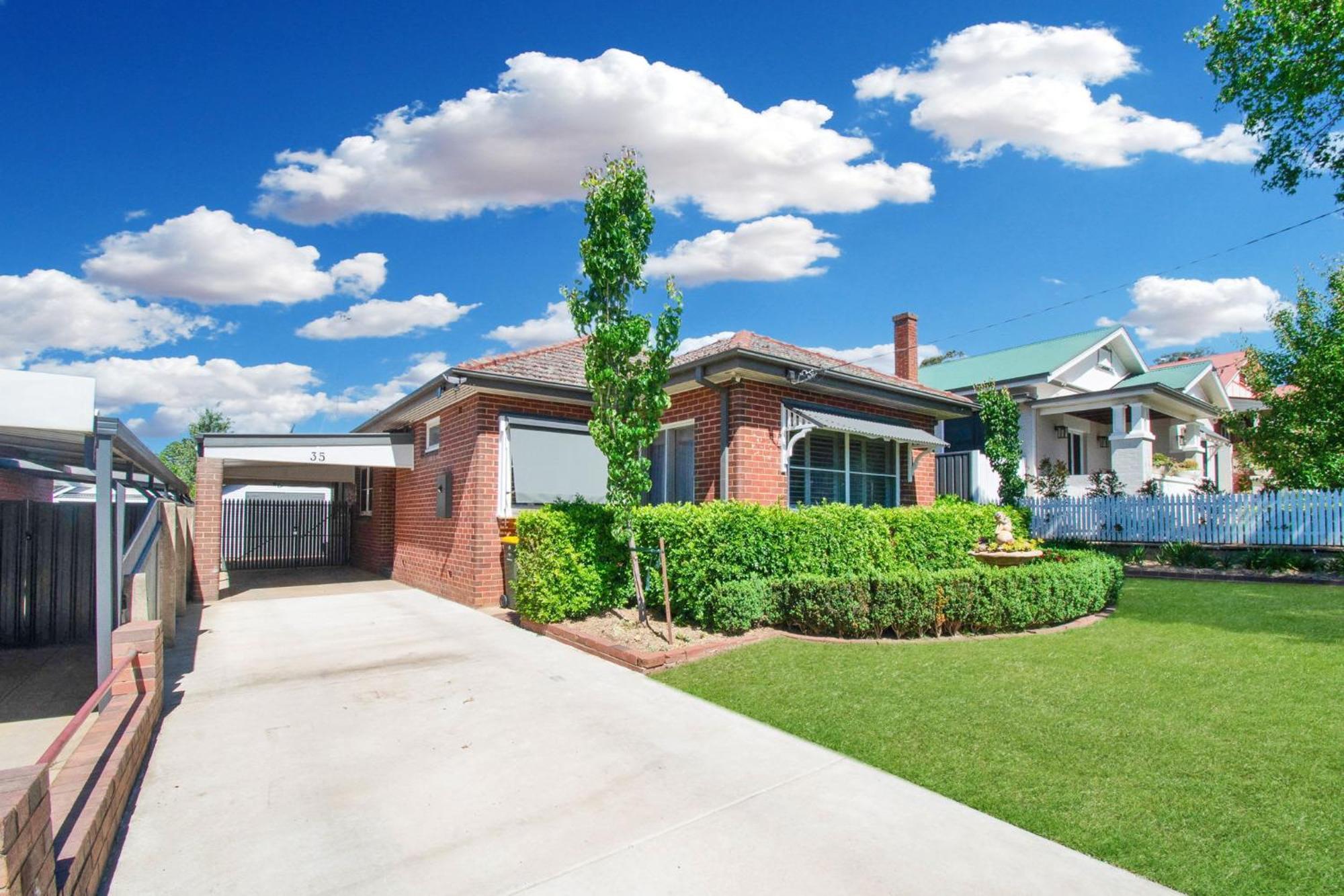 The Macleay - Poolside Entertainer, Pet Friendly Villa Wagga Wagga Exterior foto